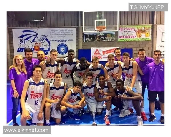 上海篮球队的比赛经验分享与成长之路探讨